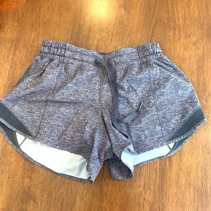 Lululemon Hotty Hot Short